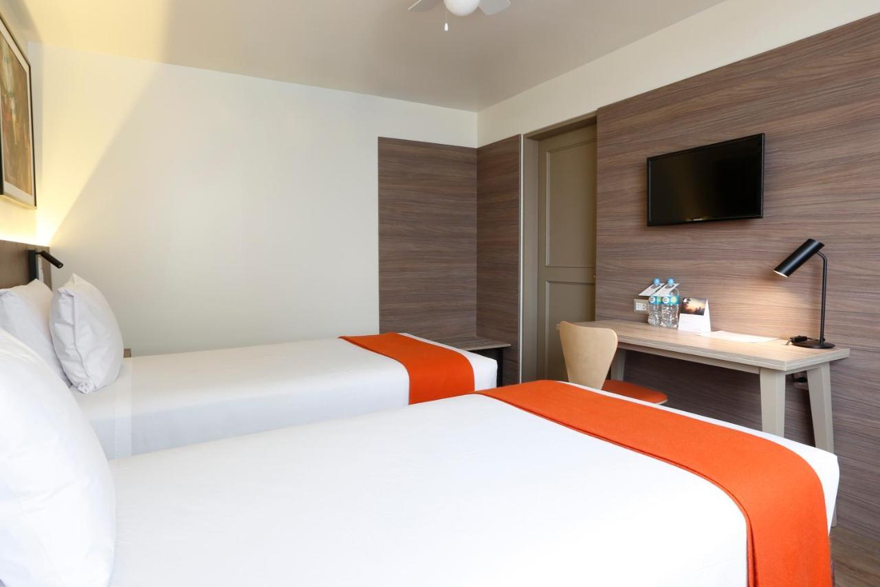 Hotel Casa Andina Standard Trujillo Plaza Exteriér fotografie